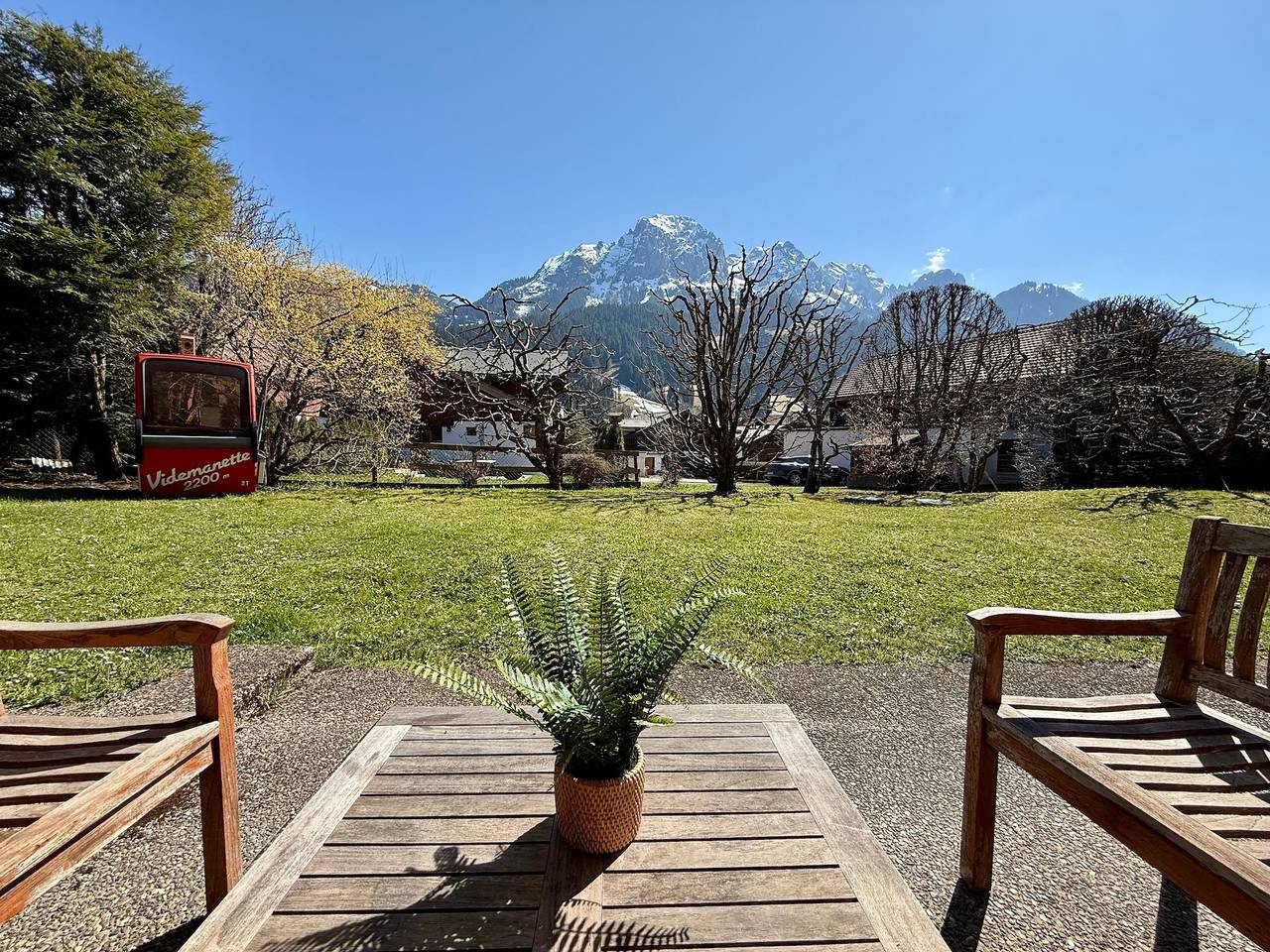 Ganze Ferienwohnung, Appartement "Rougemont" mit Bergblick in Rougemont, Alpes Vaudoises