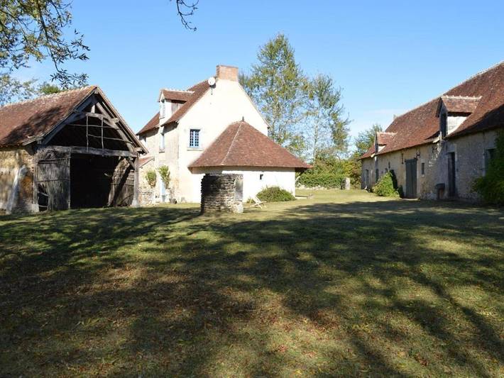 Location de vacances pour 6 personnes, avec terrasse et jardin, animaux acceptés dans Arpheuilles - 3