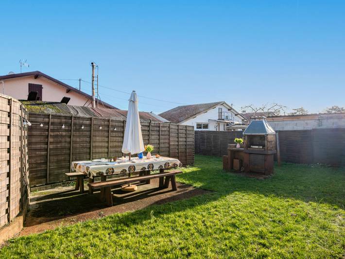 Location de vacances pour 6 personnes, avec terrasse et jardin, animaux acceptés dans Lac d'Aureilhan - 4