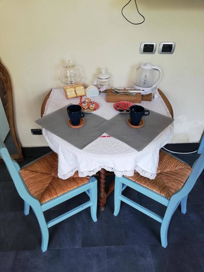 Location de vacances pour 2 personnes, avec vue et jardin, animaux acceptés à Sarzana - 3