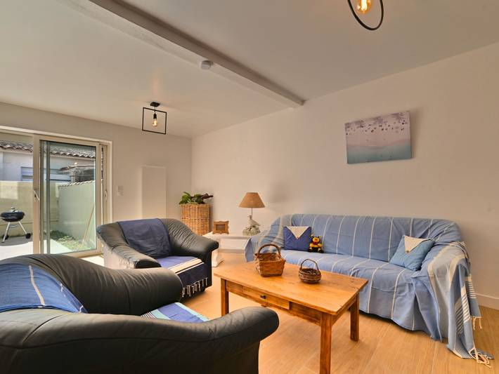 Location de vacances pour 8 personnes, avec terrasse à Le Château-d'Oléron - 3