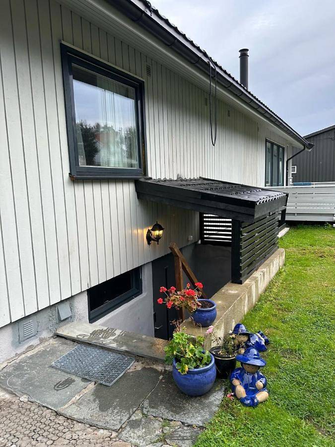 Ganze Wohnung, Nyoppusset og romslig leilighet med 6 soveplasser i et familievennlig område in Sarpsborg