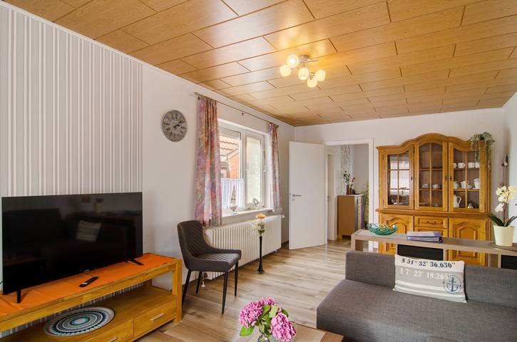 Ferienhaus 'Huus Karoline' mit Garten und Wlan in Hagermarsch, Landkreis Aurich