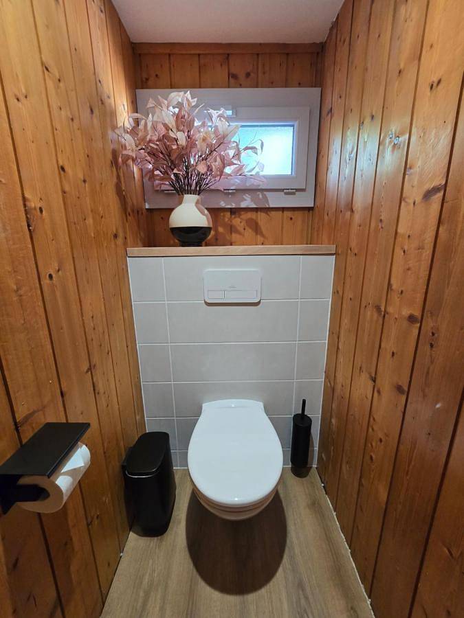 Gîte pour 6 personnes, avec Terrasse et Vue dans Lac de Vouglans - 3