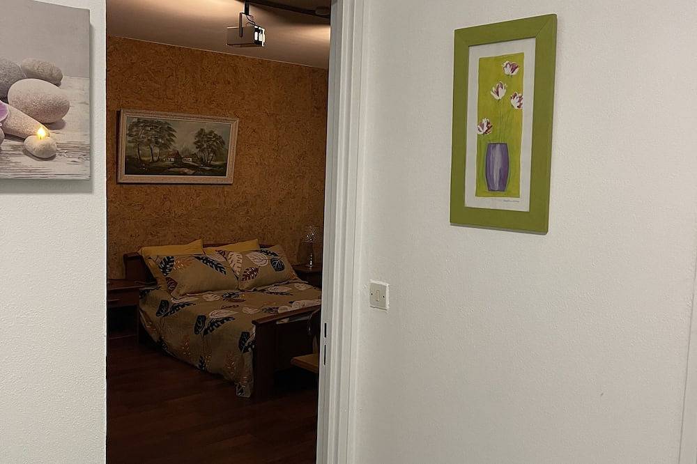 Entire apartment, Appartement 3 Chambres in Rillieux-la-Pape, Rhône