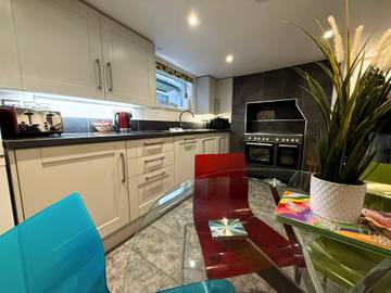 Beach House for 6 People in Ryde, Isle of Wight, Photo 2