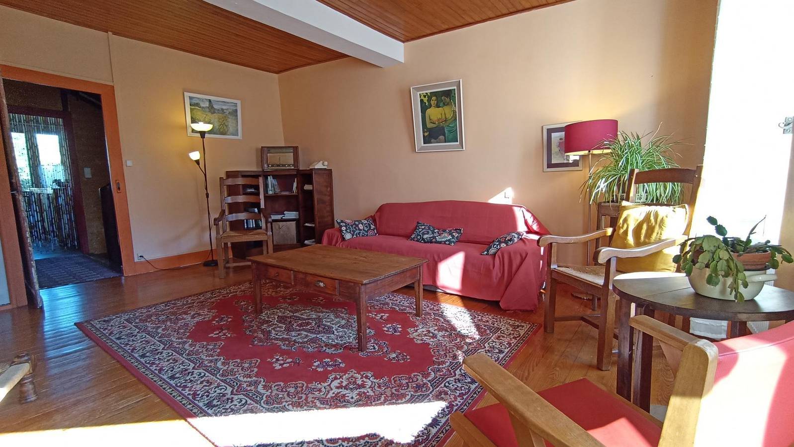 Gîte Terra Médiane in Serres-sur-Arget, Parc naturel régional des Pyrénées ariégeoises