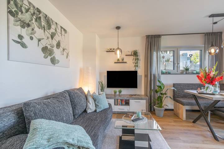 Apartamento inteiro, Apartamento Kapellenblick Auszeit com vista – Albcard incluída in Heroldstatt, Heroldstatt Region