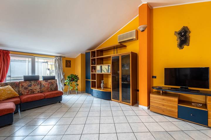 Holiday Home "Casa Flu" with Private Terrace & A/C in Assemini, Campidano