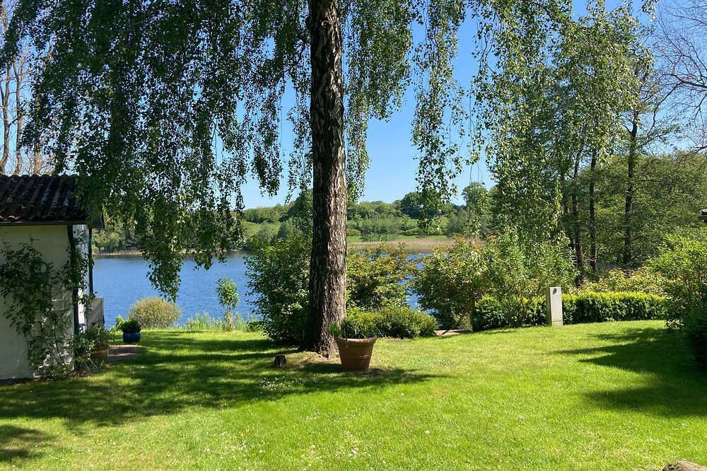 Bungalow 4, 2-Raum, 35 m², Terrasse, Seeblick - Ferienhäuser Pönitz am See in Pönitzer See, Scharbeutz
