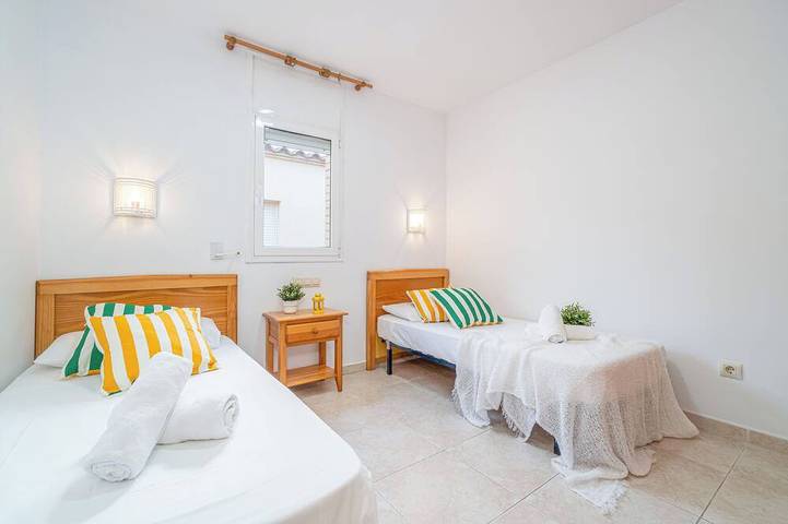 Chalet für 8 Personen, mit Balkon in Empuriabrava - 2
