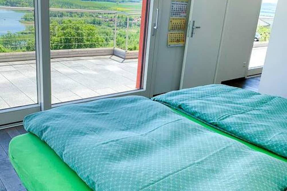 Bellerive 01 · Villa on Lake Murten with breathtaking views in Vully-les-Lacs, Pays des Trois-Lacs