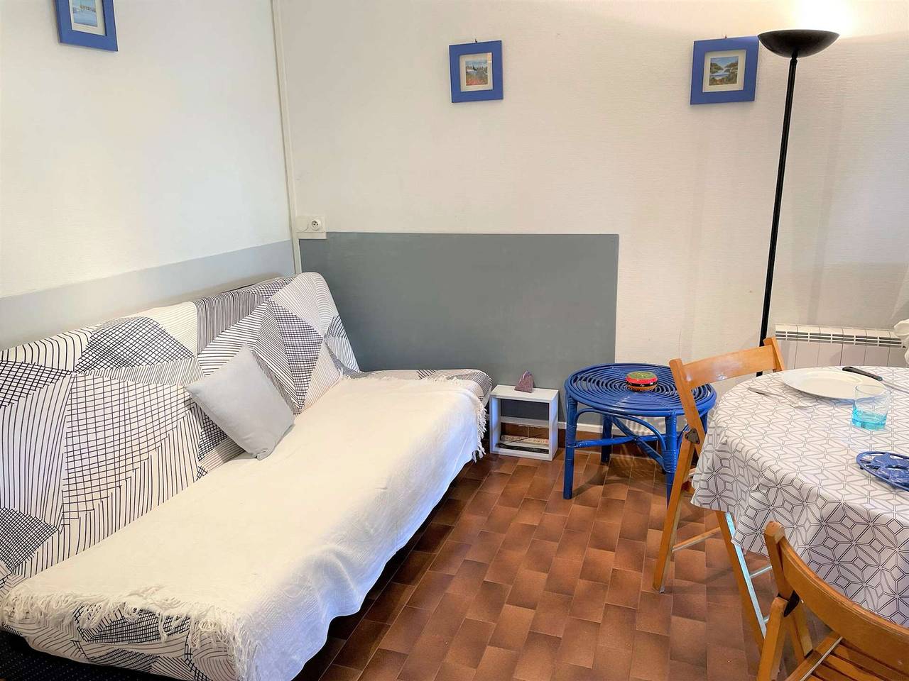 Ganze Wohnung, Studio für 4 Personen mit Pool, 600m vom Strand in Cap d'Agde, Parkplatz, Zentrale Lage in Cap d'Agde, Agde