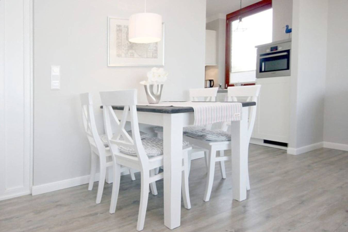 Ganze Wohnung, Ferienwhg. Wyk, 2 Zimmer, ca. 52 m² Hochparterre mit Meerblick auf die Halligen in Wyk auf Föhr (Stadt), Wyk auf Föhr