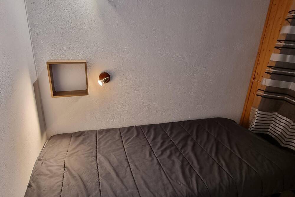 Entire apartment, Tres Estrelles Club 3-estudi 3 pers-Pas de la casa- 20 m piste-005986 in Pas de la Casa, Grandvalira