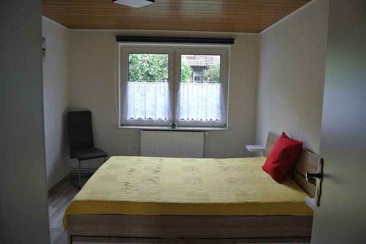 Ferienhaus für 4 Personen, mit Garten, mit Haustier in Wilhelmshaven - 2