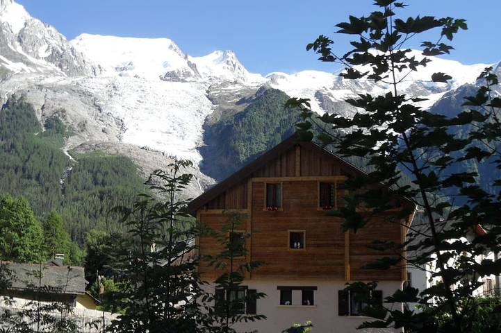 Gîte pour 4 personnes, avec piscine et jardin dans Les Bossons - 4