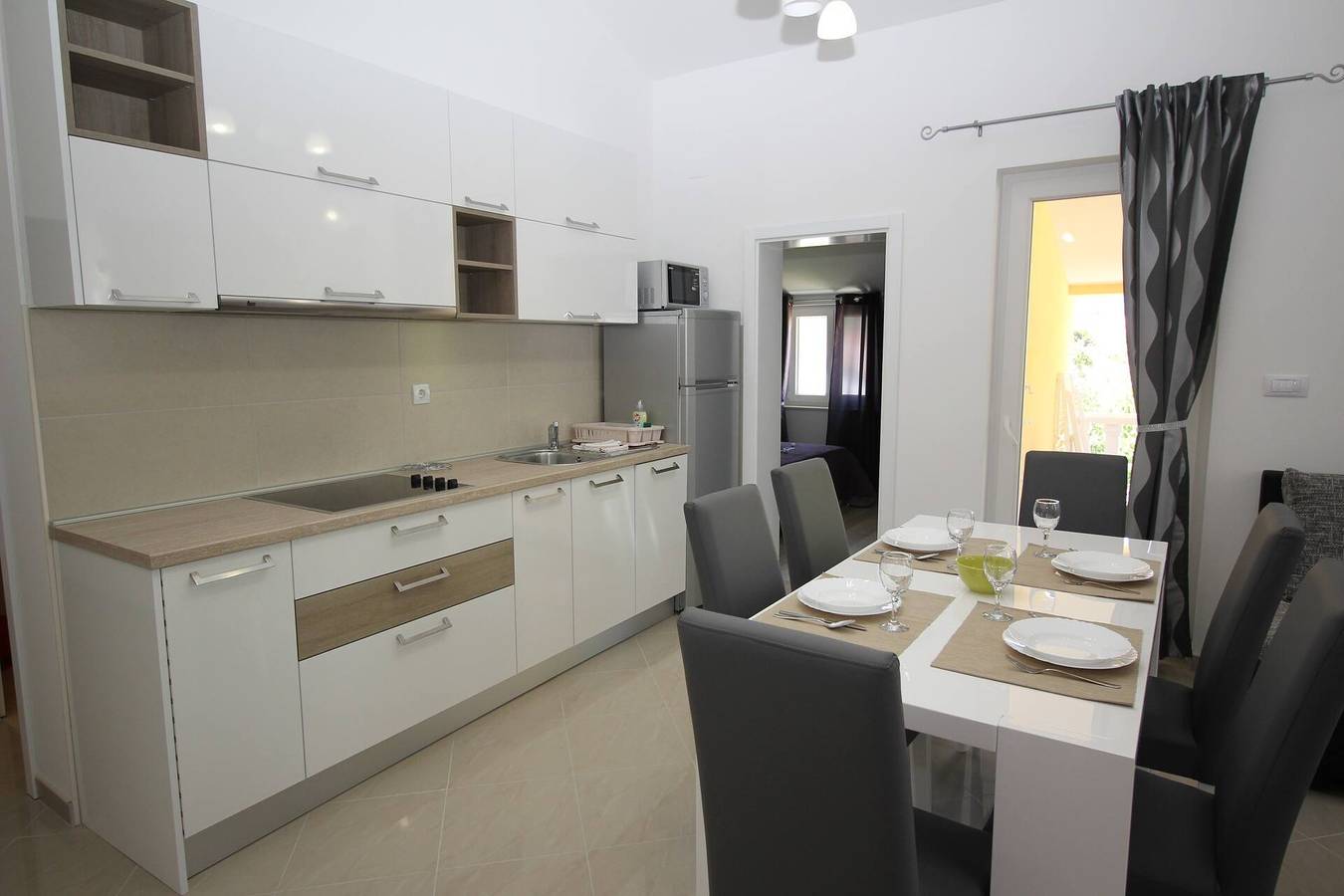 Ganze Wohnung, Apartment Gorica 1 Nr. 8 – mit Pool, 200 m vom Strand entfernt in Baska, Krk