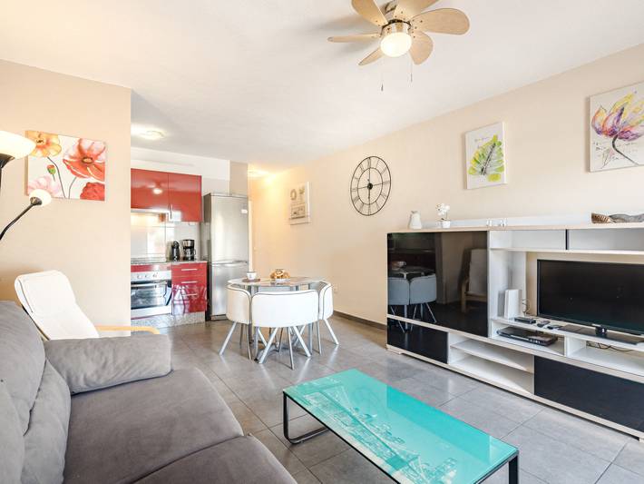 Gîte pour 2 personnes, avec terrasse ainsi que bassin pour enfant et jardin à Arona - 3