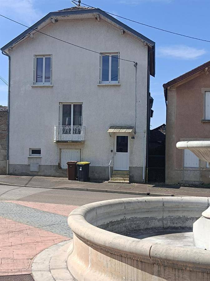 Gîte pour 5 personnes, avec balcon à Venarey-les-Laumes