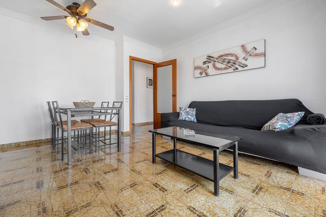 Ganze Wohnung, Ferienwohnung 'Sant Carles' mit Meerblick, Balkon und Wi-Fi in Terres de l'Ebre, Costa Dorada