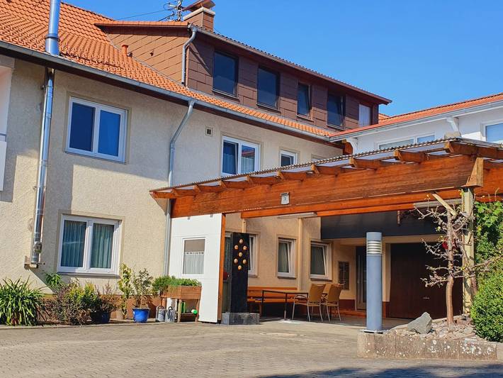 Ferienwohnung für 4 Personen, mit Balkon in Tettnang - 2