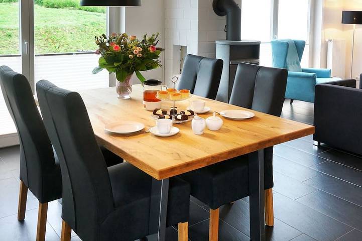 Ferienhaus für 6 Personen, mit Sauna und Terrasse sowie Garten und Whirlpool - 1