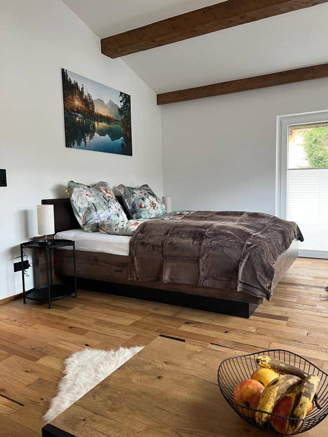 Ferienwohnung für 4 Personen, mit Balkon und Terrasse sowie Ausblick in Reutte - 2