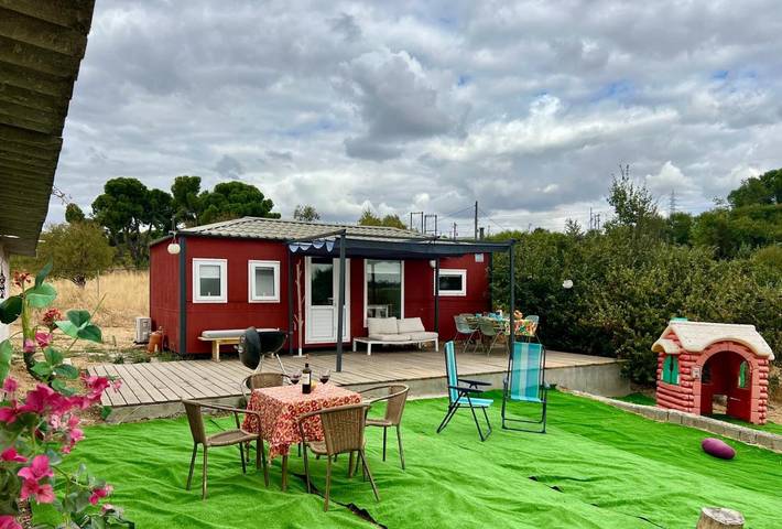 Gîte pour 2 personnes, avec terrasse, animaux acceptés