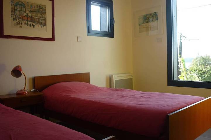 Location de vacances pour 4 personnes, avec jardin et terrasse à Le Relecq-Kerhuon - 3