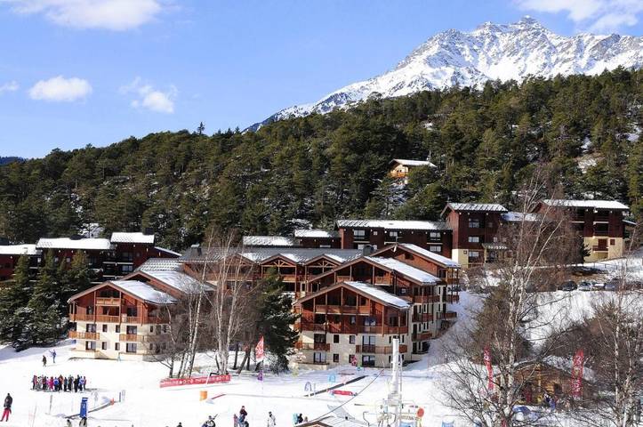 Appart’hôtel pour 4 personnes, avec piscine et balcon