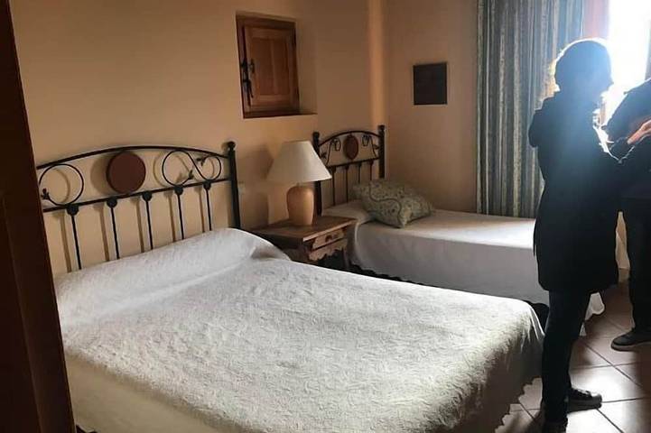 Logement de San Pedro de Caldas à l'usage touristique pour 43 places. in Yanguas de Eresma, Province de Ségovie