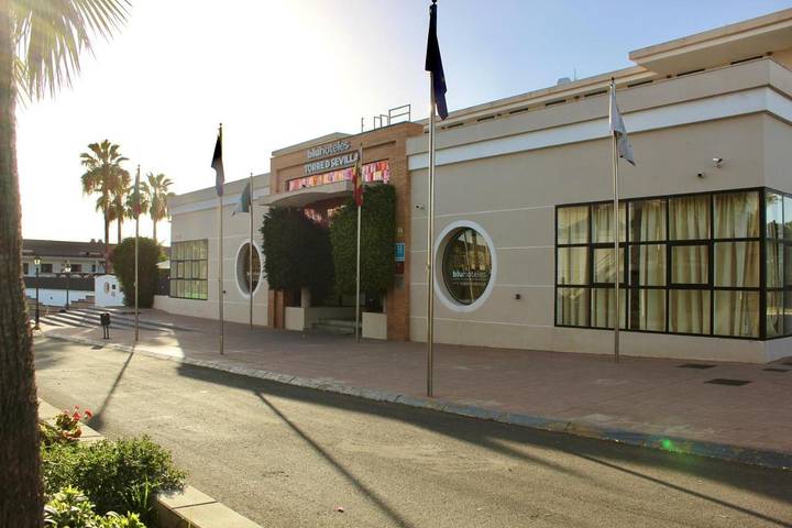 Hôtel pour 2 personnes, avec jardin et piscine, animaux acceptés - 1
