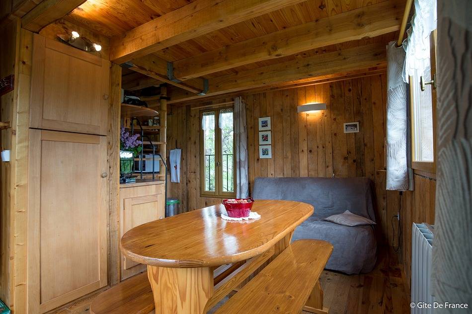 La Cabane dans les Arbres in Saint-Dier-d'Auvergne, Parc Naturel Régional Livradois-Forez