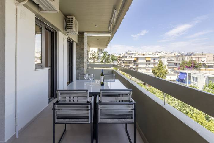 Appartement entier, -64- Stylish Apartment Palaio Faliro ne in Athènes, Section sud d'Athènes