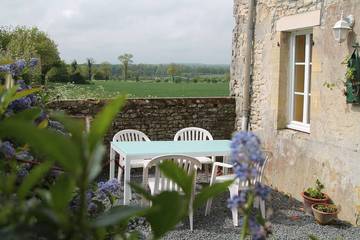 Gîte pour 4 personnes, avec terrasse dans Aure sur Mer