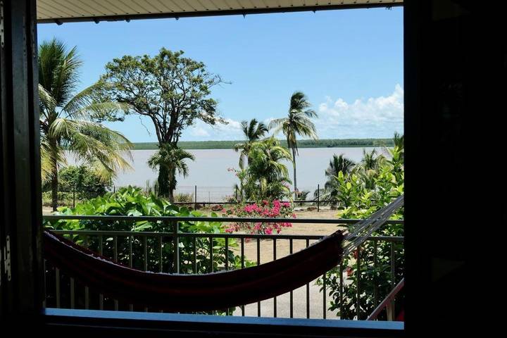 Gîte pour 2 personnes, avec vue ainsi que piscine et jardin dans Guyane française - 4