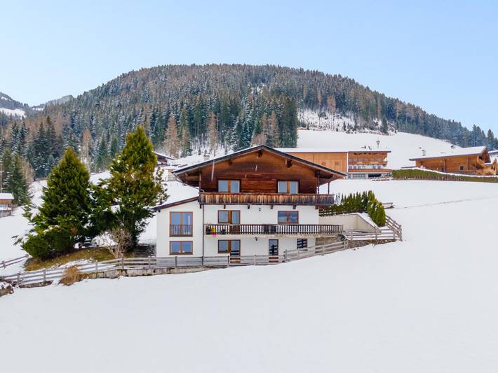 Chalet für 11 Personen, mit Balkon in Alpbach - 2