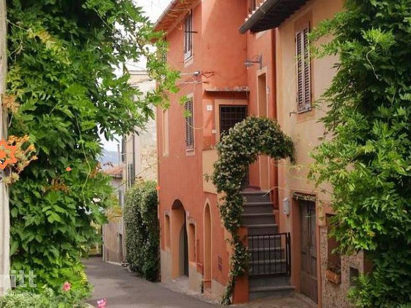 Tritt — Schöne Ferienwohnung für 4 Personen in Lajatico in Lajatico, Pisa Provinz