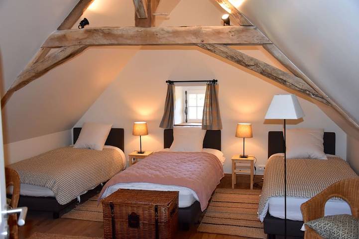 Location de vacances pour 8 personnes, avec jacuzzi et jardin dans Bazouges Cré sur Loir - 4