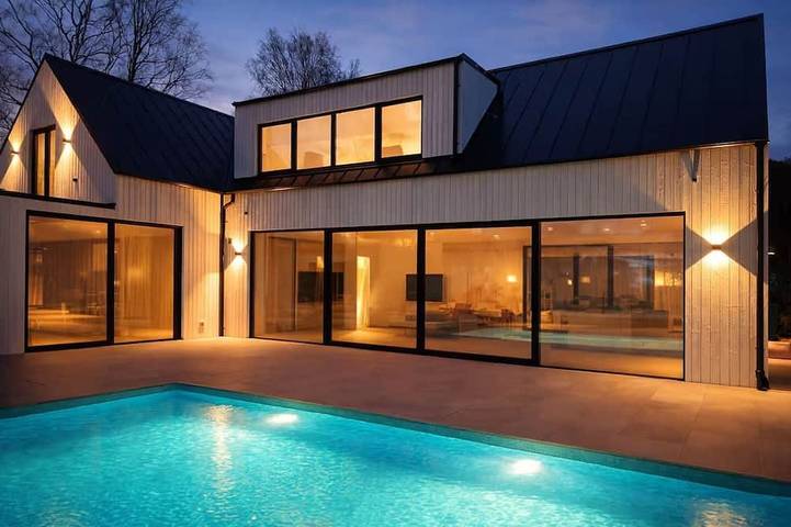 Ferienhaus für 8 Personen, mit Sauna und Garten sowie Balkon und Pool
