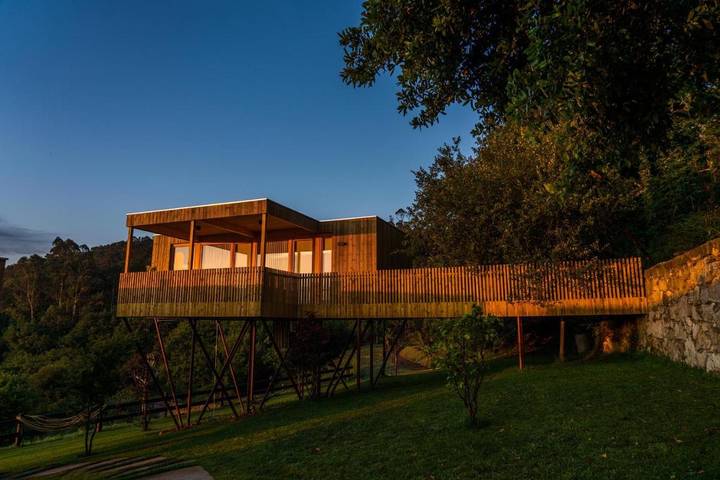 Albergue para 3 personas, con Balcón y Jacuzzi además de Terraza y Jardín en Galicia - 2