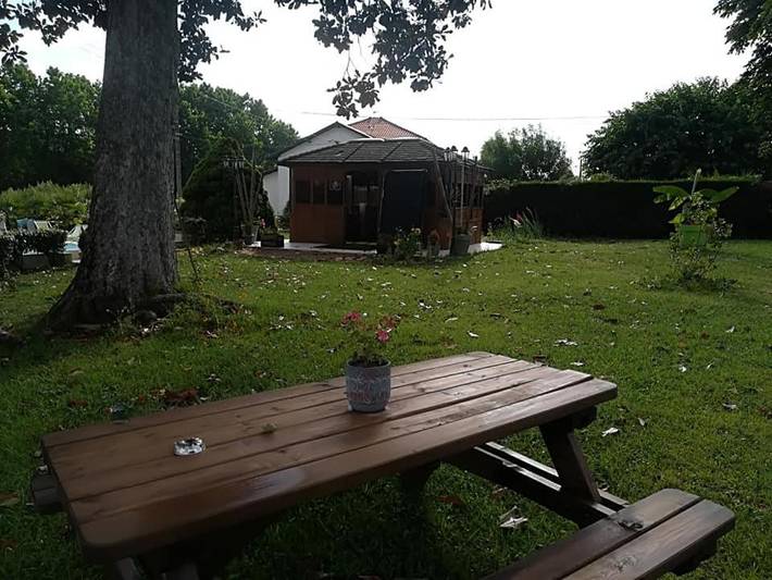 Gîte pour 2 personnes, avec jacuzzi ainsi que terrasse et piscine à Dax - 4