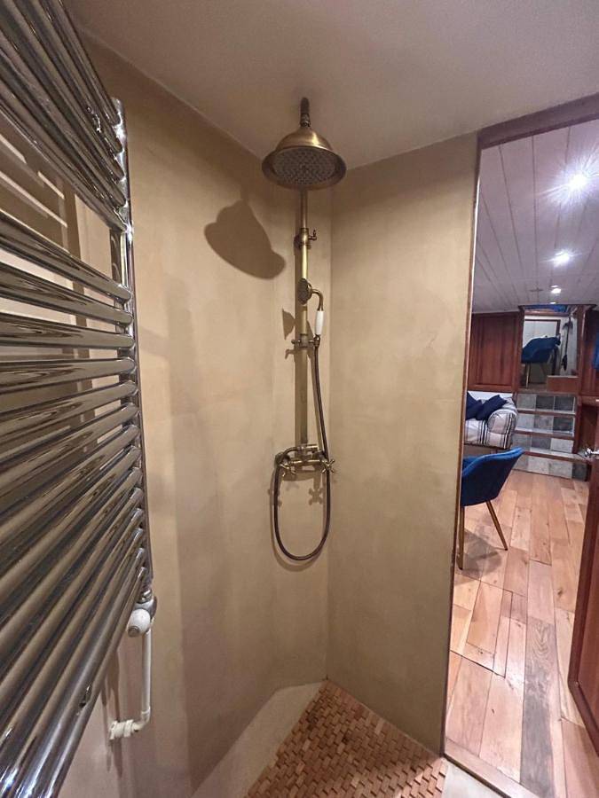 Bateau pour 2 personnes, avec terrasse et vue dans Île de France - 3