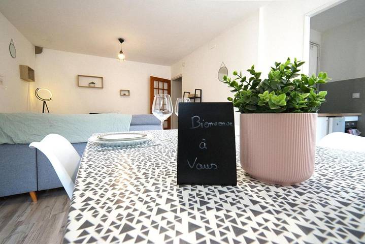 Gîte pour 4 personnes, animaux acceptés dans Abbaye Saint Colomban et Son Cloitre - 3