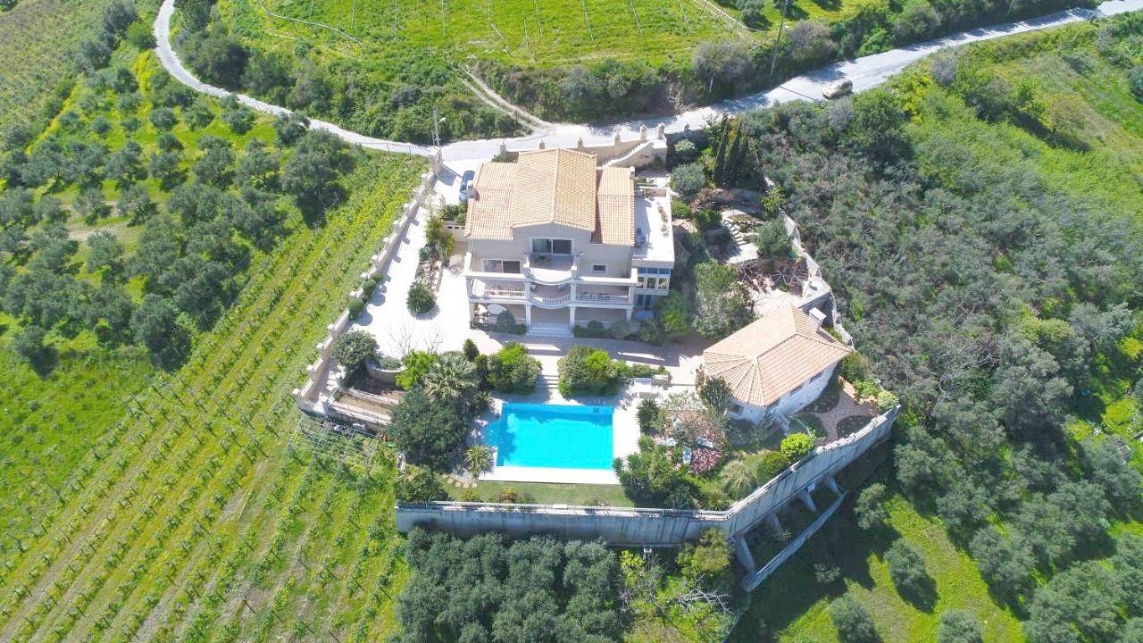 Deluxe Villa in Iraklio-Heraklion und Umgebung