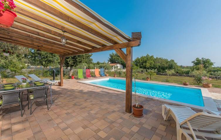 Ferienhaus für 4 Personen, mit Garten und Pool in Poreč - 4