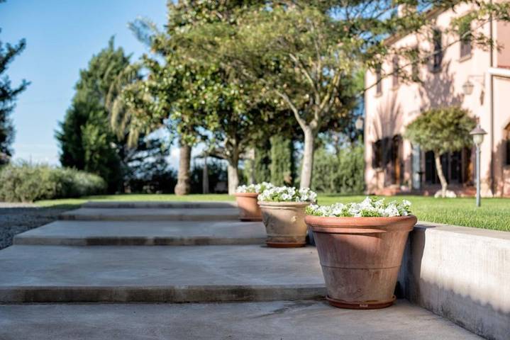 Casa vacanza per 2 persone, con Terrazza e Giardino nonché Piscina e Panorama a Bolgheri