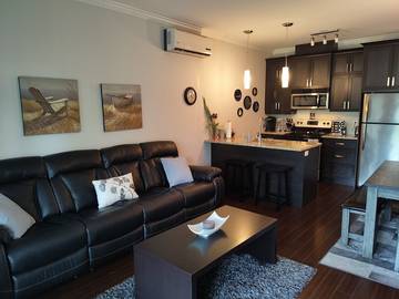 Gîte pour 6 personnes, avec balcon et piscine à Bromont