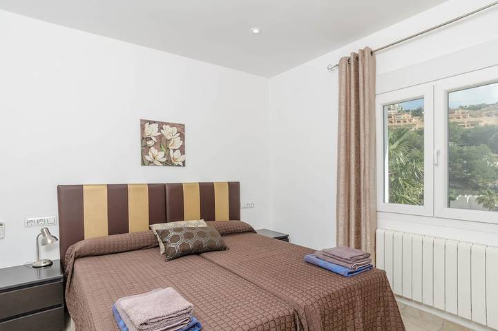 Villa familiale avec piscine privée dans un endroit calme avec vue dégagée in Benimeit, Teulada